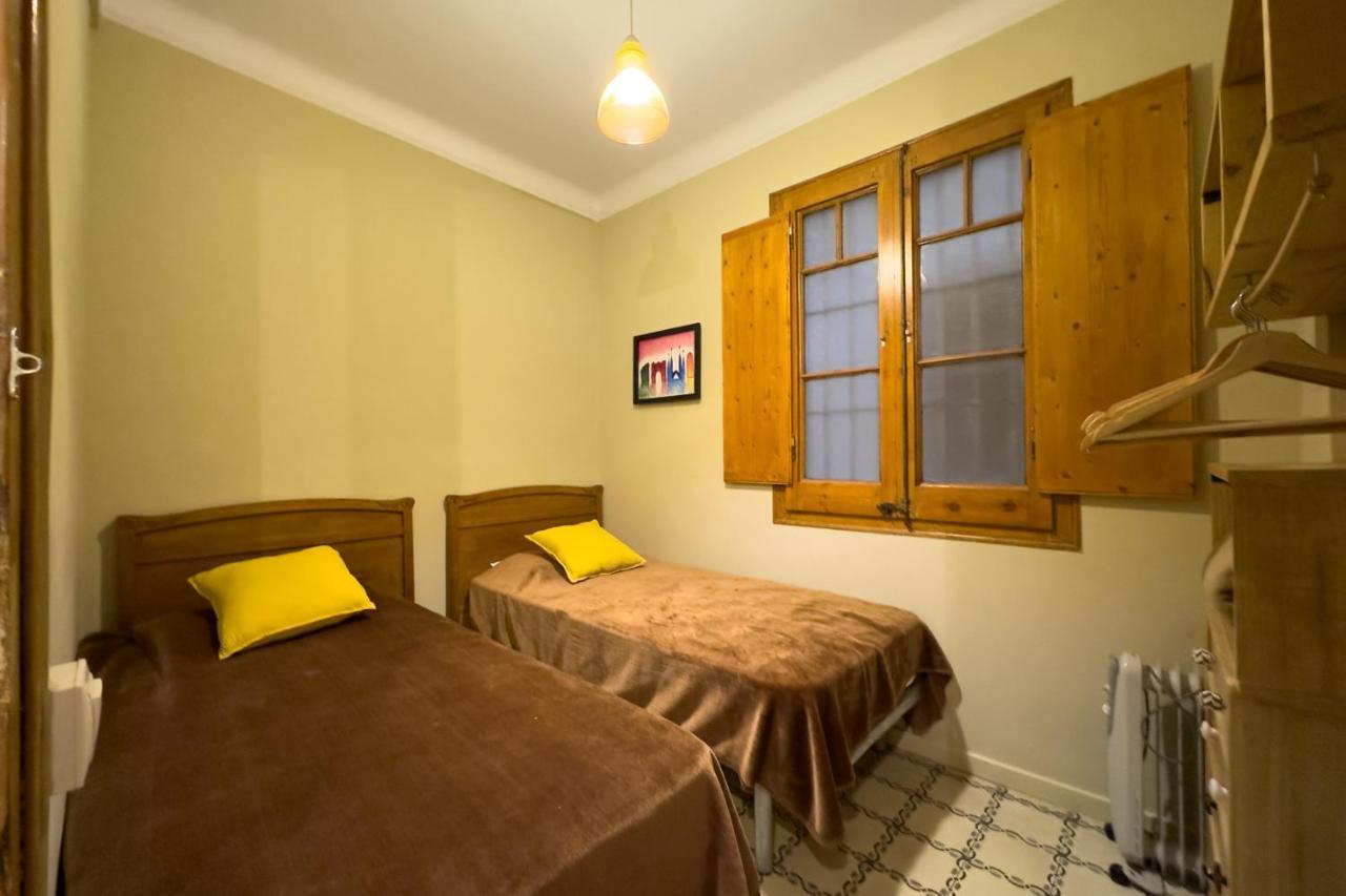 Aparteasy - Gracia Apartments Барселона Экстерьер фото