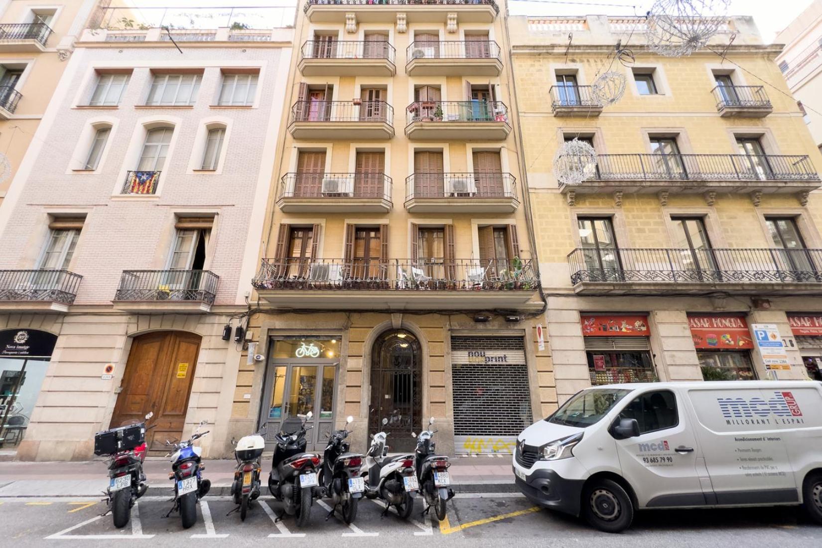 Aparteasy - Gracia Apartments Барселона Номер фото